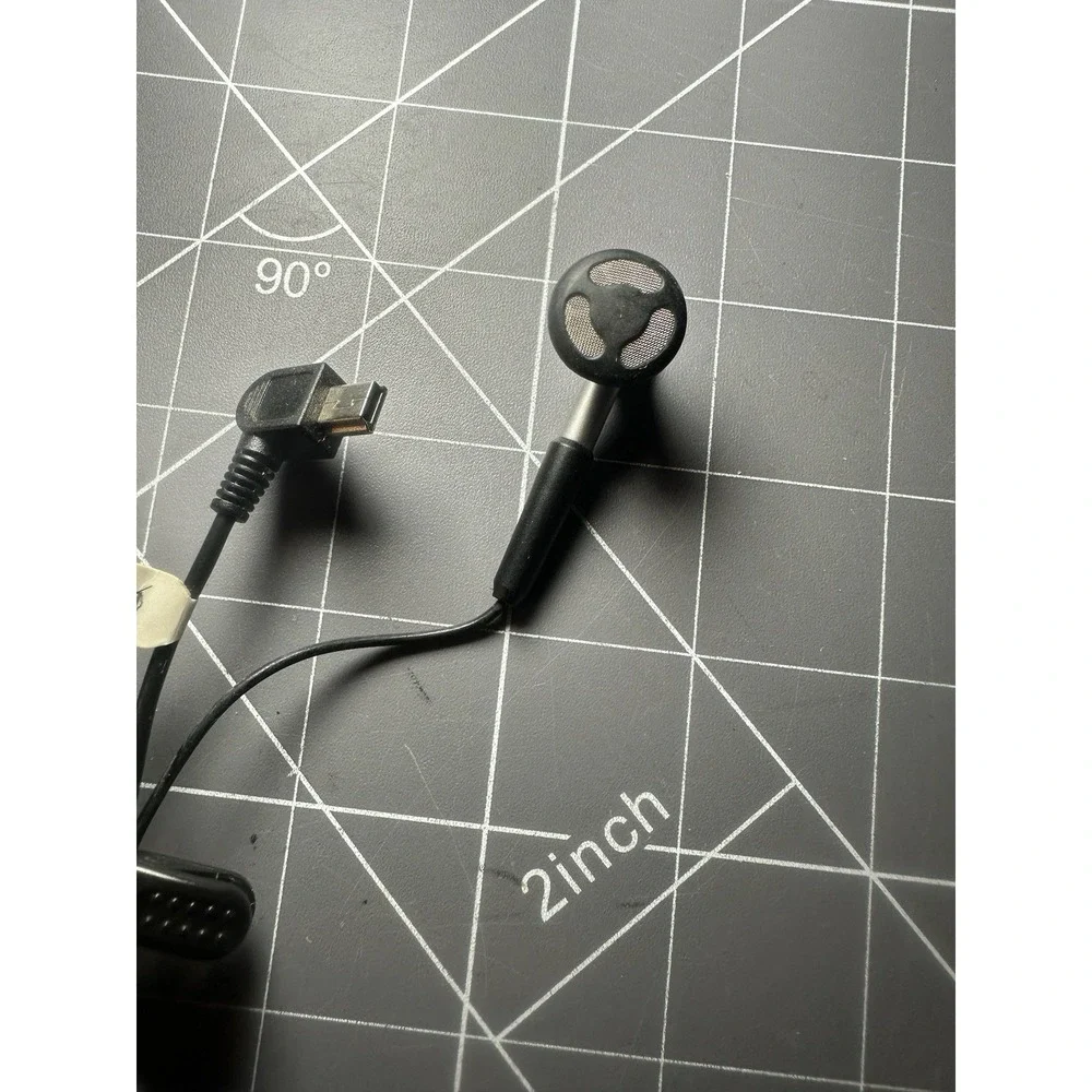 Vintage Motorola HS810 Bluetooth Wireless Headset Ear Hook Untested Parts Repair